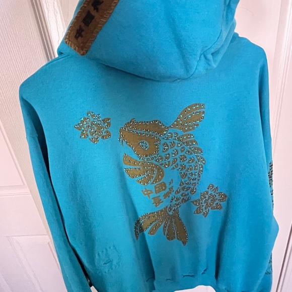 🇯🇵 Unique and Rare Embellished Japanese Art Hoodie - Picture 6 of 9